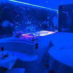 Hotel Luxury Superior 2*