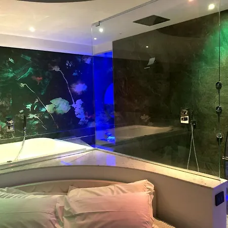 Luxury Superior 2*