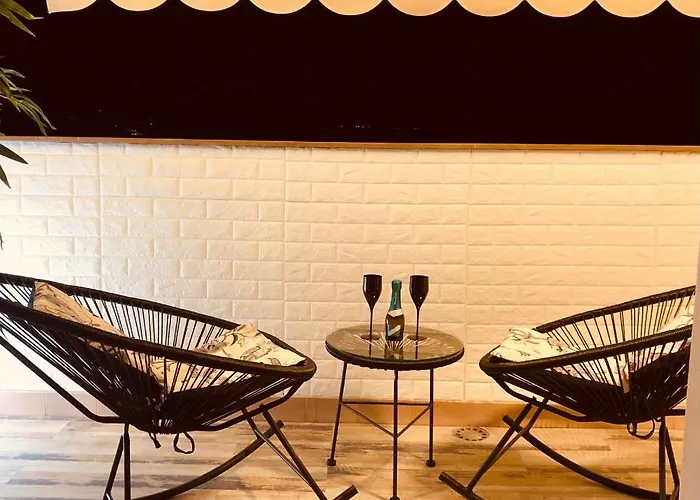 Hotel Luxury Superior 2*