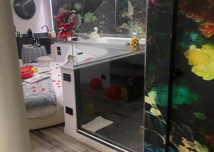 Hotel Luxury Superior 2*