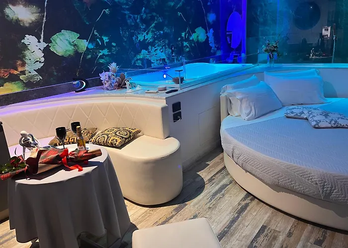 Luxury Superior Hotel Asyż